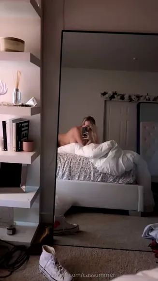 Cassummer Naked Bed Mirror Selfie OnlyFans Video Leaked