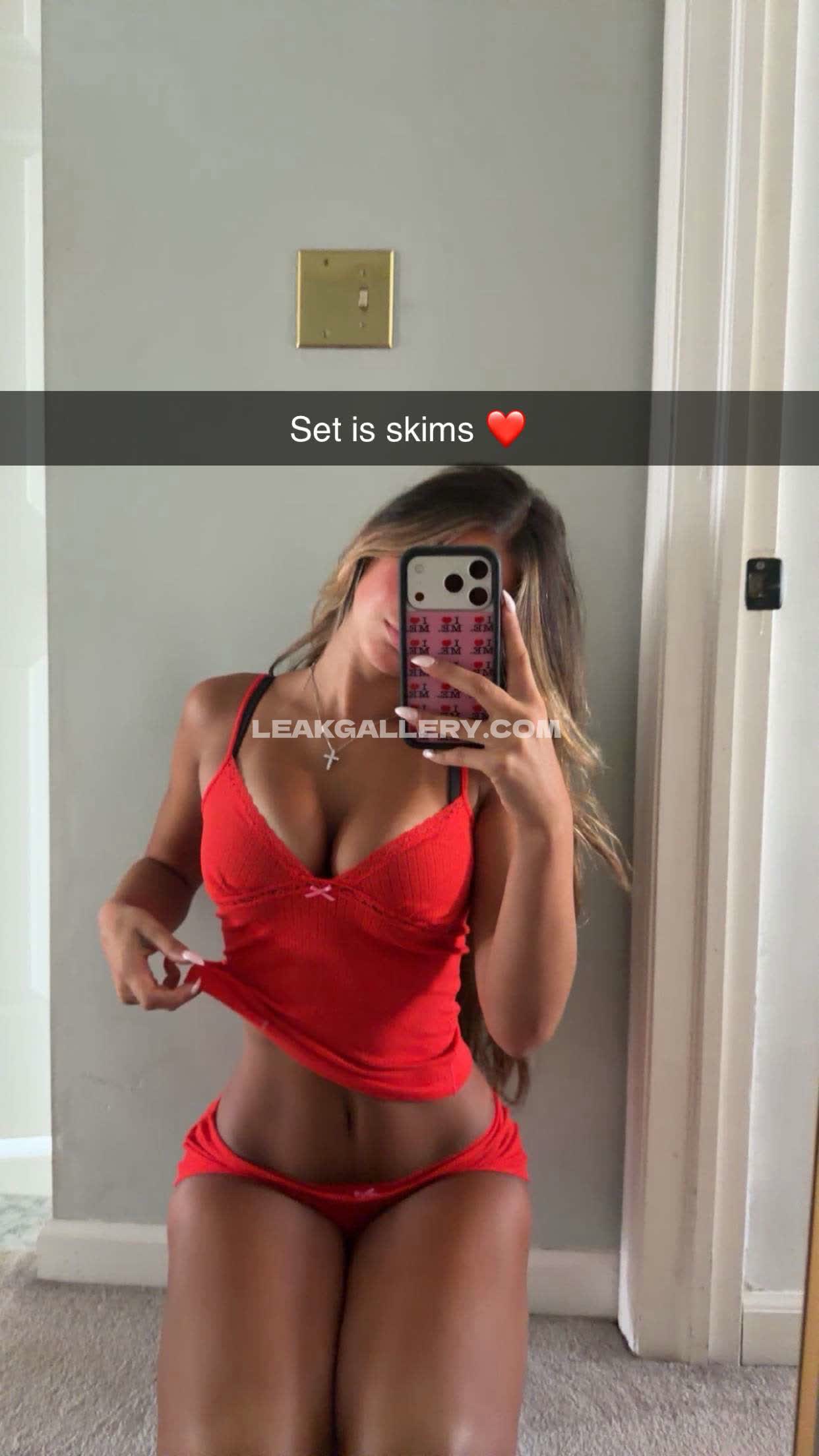 Catpisciotta / cat.pisciotta Exclusive Leaked Nude OnlyFans #13090897