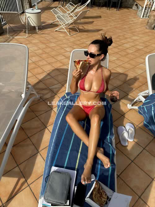 Cecilia_rose Exclusive Leaked Nude OnlyFans #12280215