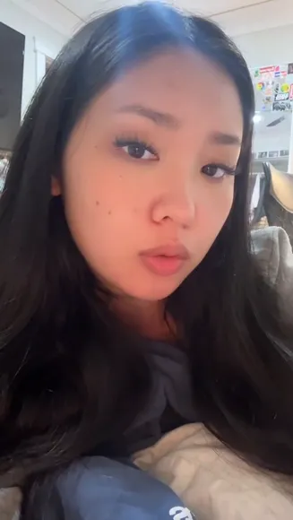 Chaelanl Low Cut Top Tease OnlyFans Video Leaked