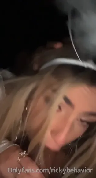 Chaneeelll Feather Headband Tease OnlyFans Video Leaked
