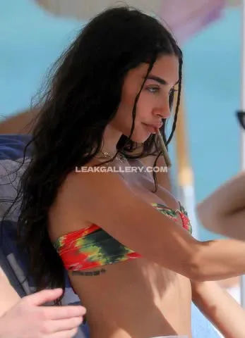Chanteljeffries Tie-Dye Bikini Top OnlyFans Photo Leaked