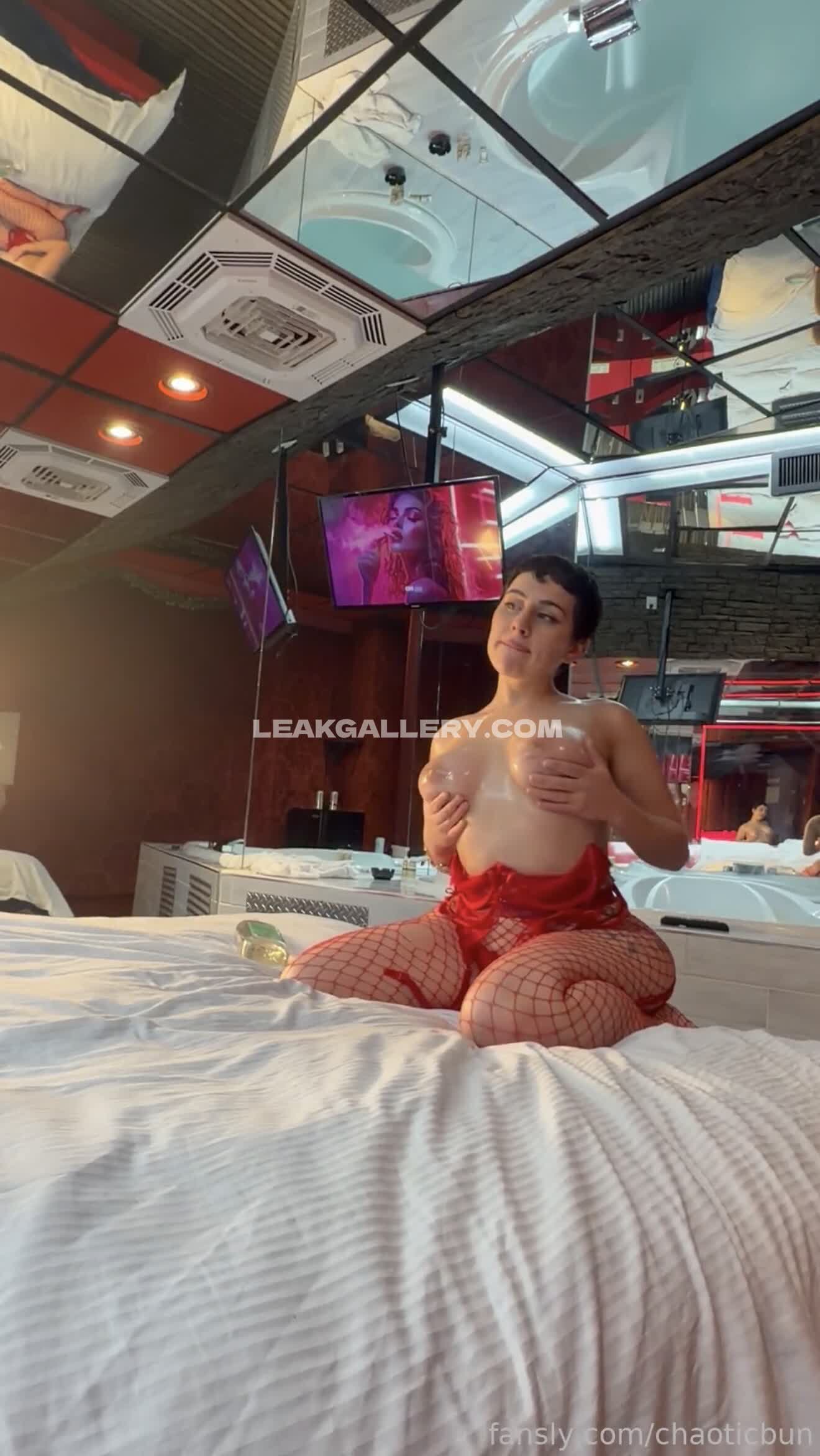 Chaoticbun Exclusive Leaked Nude OnlyFans #12504922