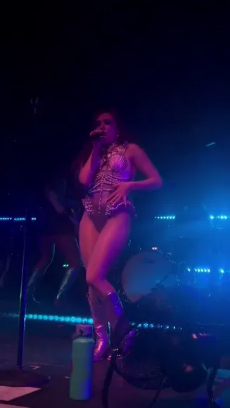 Chappellroan Sparkly Bodysuit Stage Strut OnlyFans Video Leaked