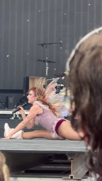 Chappellroan Fairy Wings Stage Split OnlyFans Video Leaked