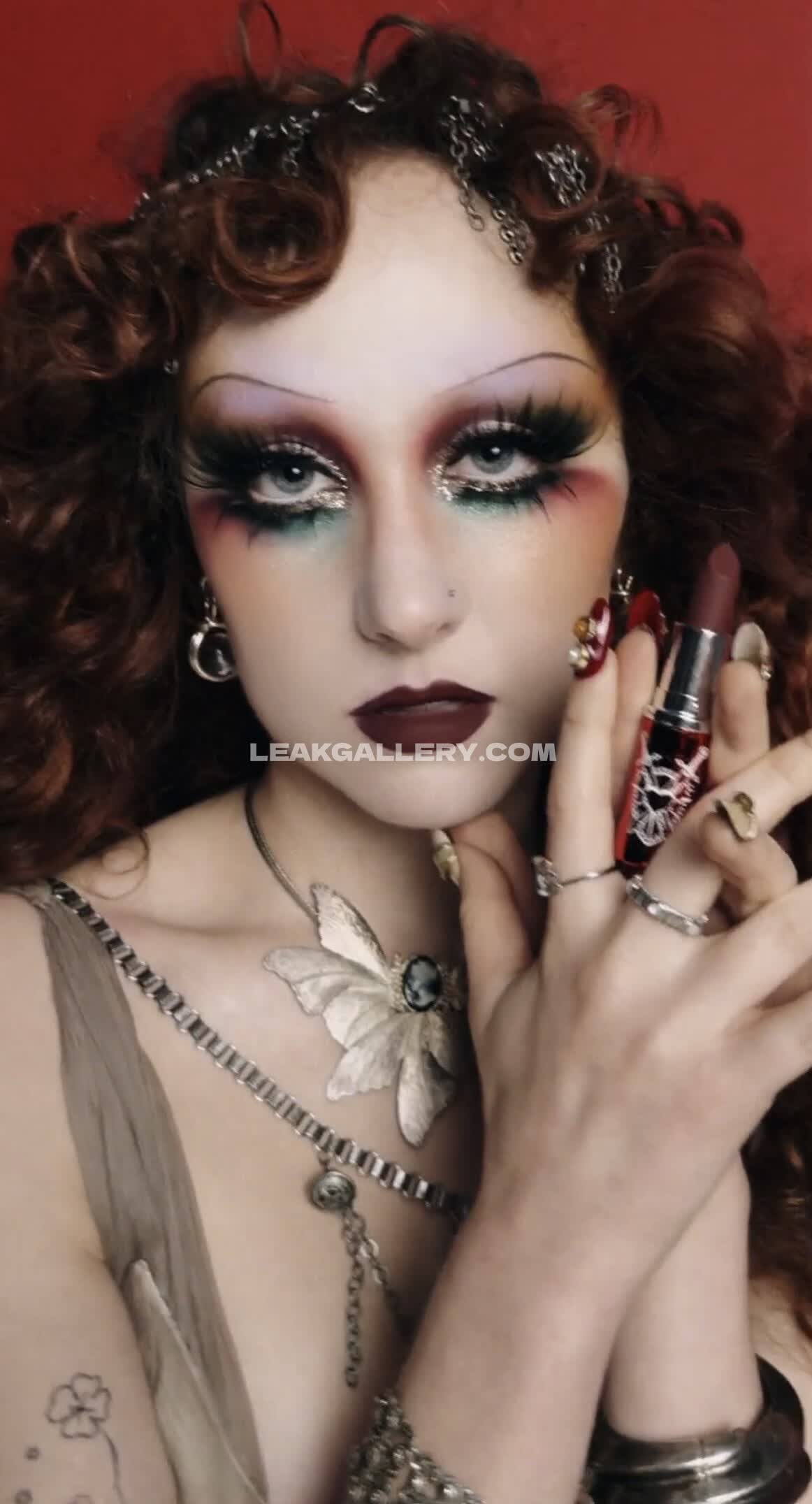 Chappellroan Exclusive Leaked Nude OnlyFans #12758691