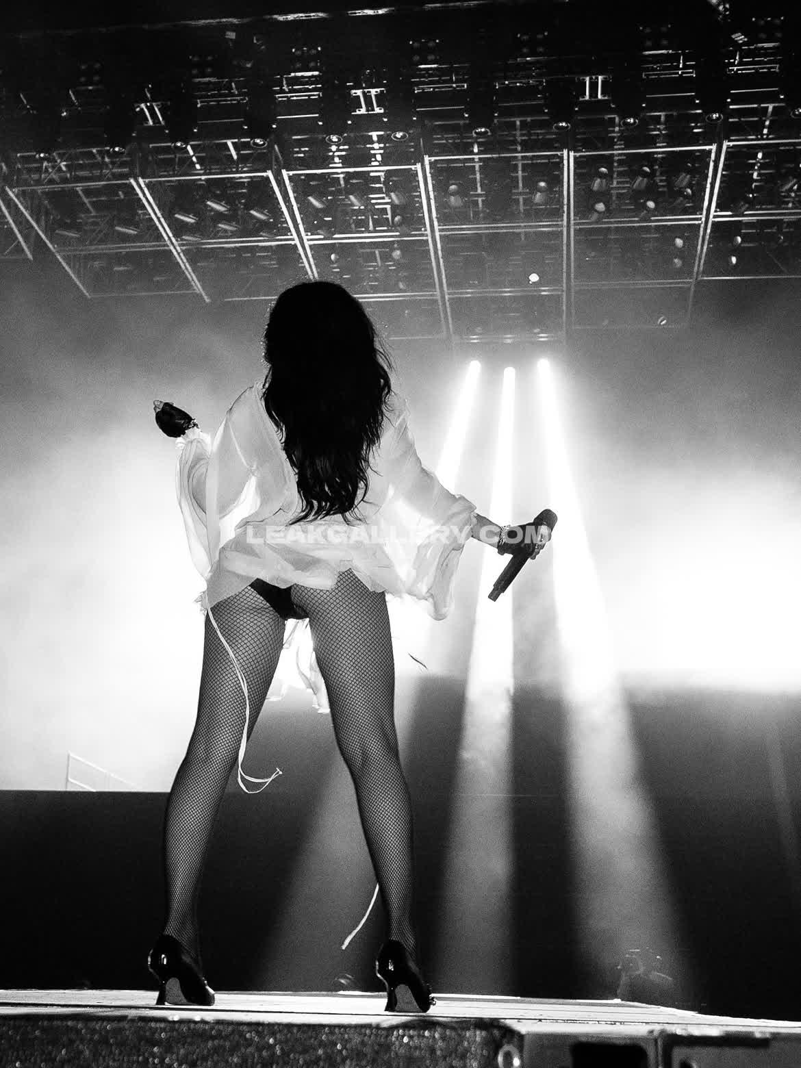 Charli_xcx Exclusive Leaked Nude OnlyFans #13480209