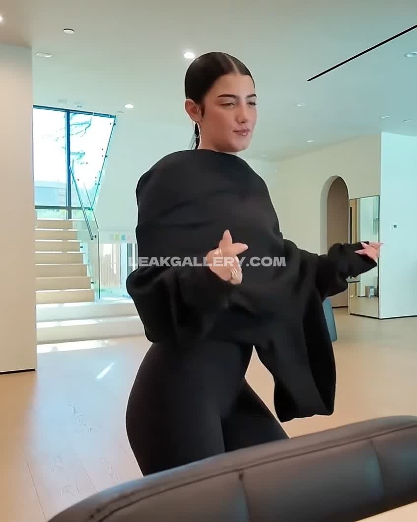 Charlidamelio / charli_damelio Exclusive Leaked Nude OnlyFans #13471758