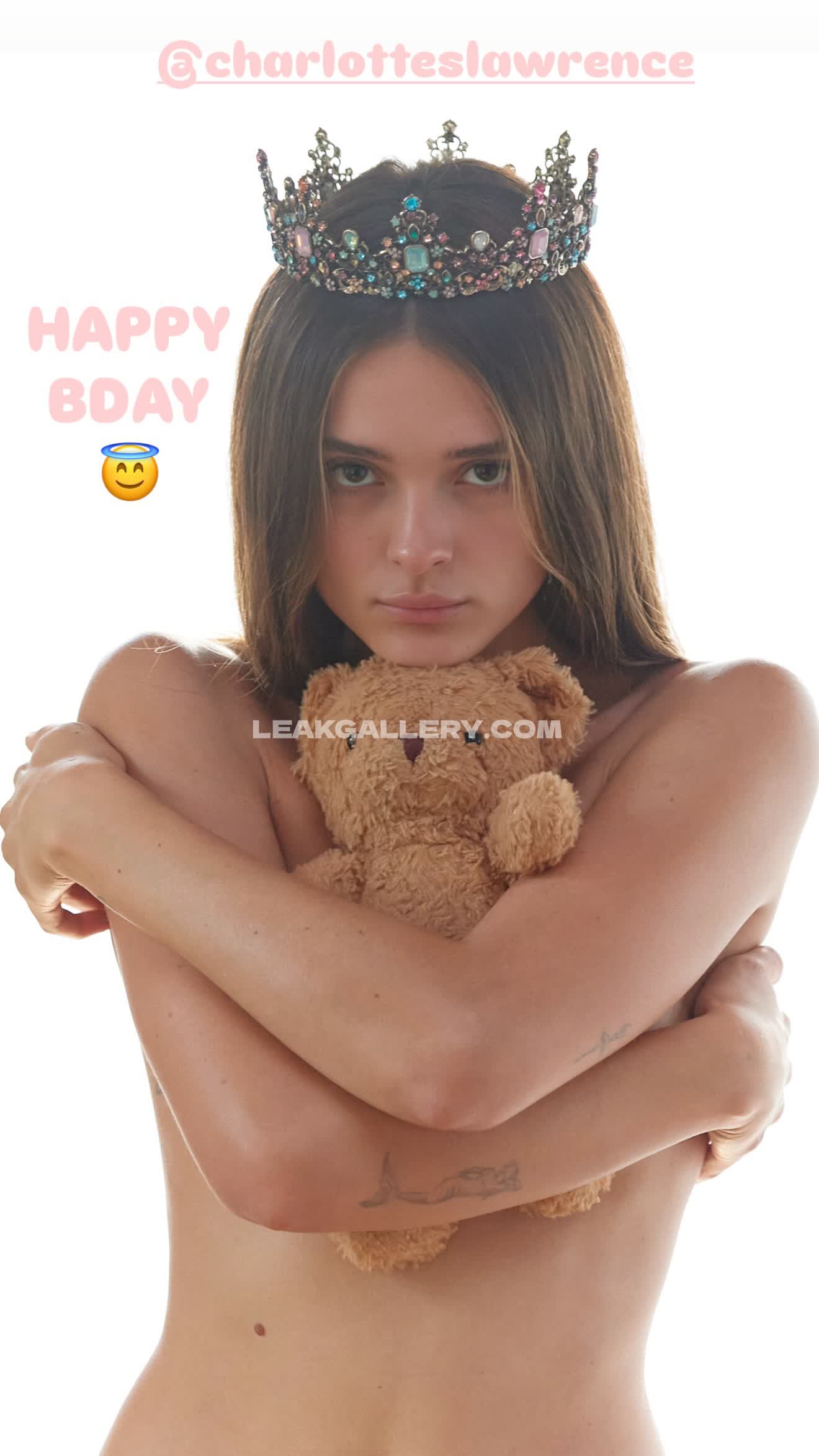 Charlotteslawrence Exclusive Leaked Nude OnlyFans #12705012