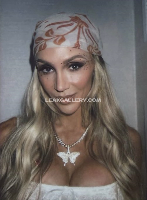 Charlottewwe Exclusive Leaked Nude OnlyFans #12169859