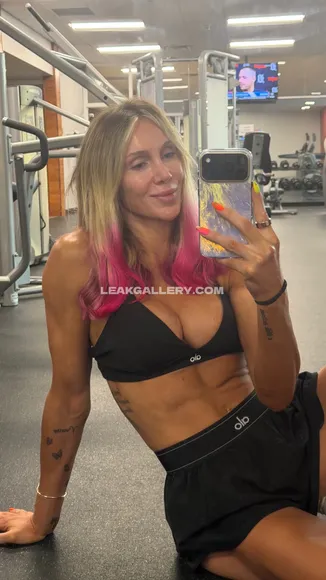 charlottewwe