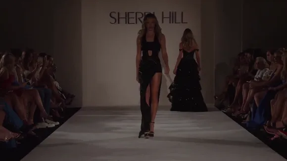 Charlyjordan Black Sequin Gown Strut OnlyFans Video Leaked