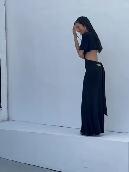 Chase.infiniti Black Crop Top Side OnlyFans Video Leaked