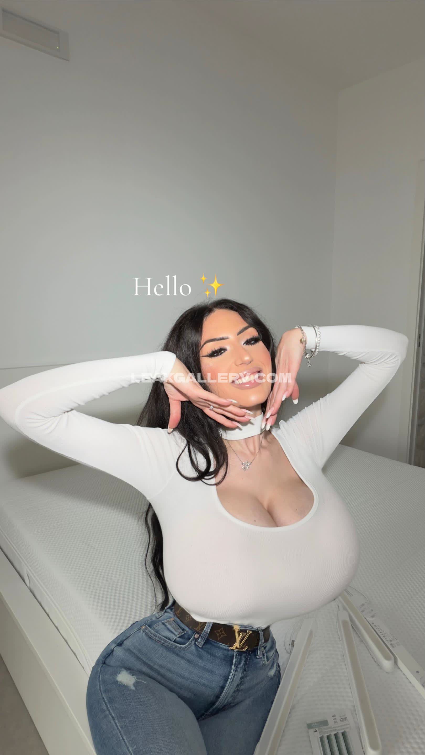 Chiaramazzola90 Exclusive Leaked Nude OnlyFans #12425245