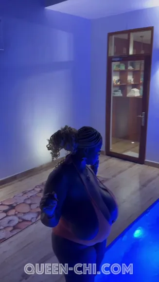 Chiomalovv Bikini Pool Twerk OnlyFans Video Leaked