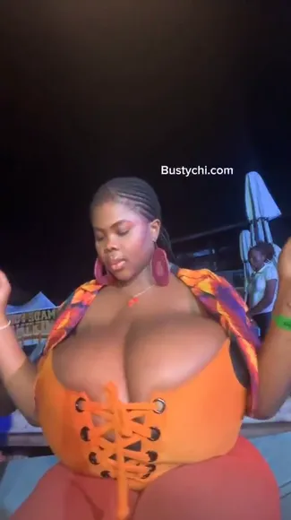 Chiomalovv Zebra Bikini Top Tease OnlyFans Video Leaked