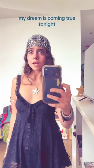 Chloeforero Lace Dress Mirror Selfie OnlyFans Video Leaked
