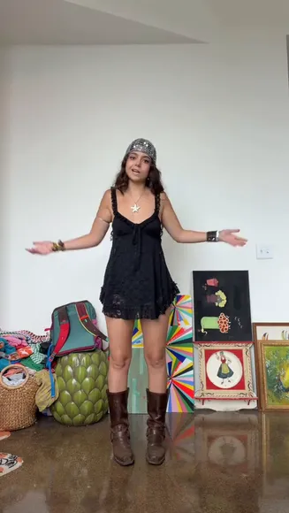 Chloeforero Lace Dress Tease OnlyFans Video Leaked
