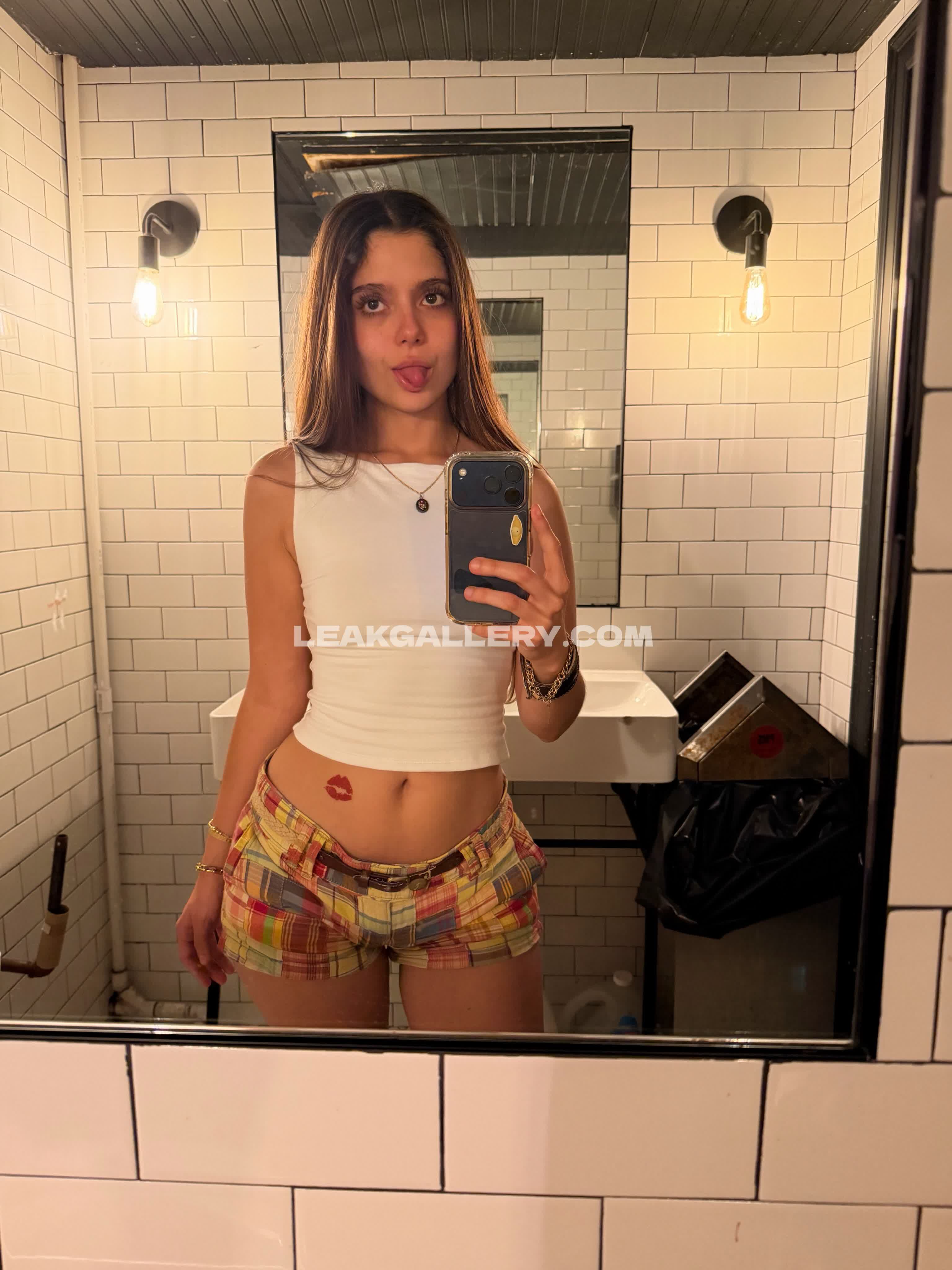 Chloeforero Exclusive Leaked Nude OnlyFans #13010532