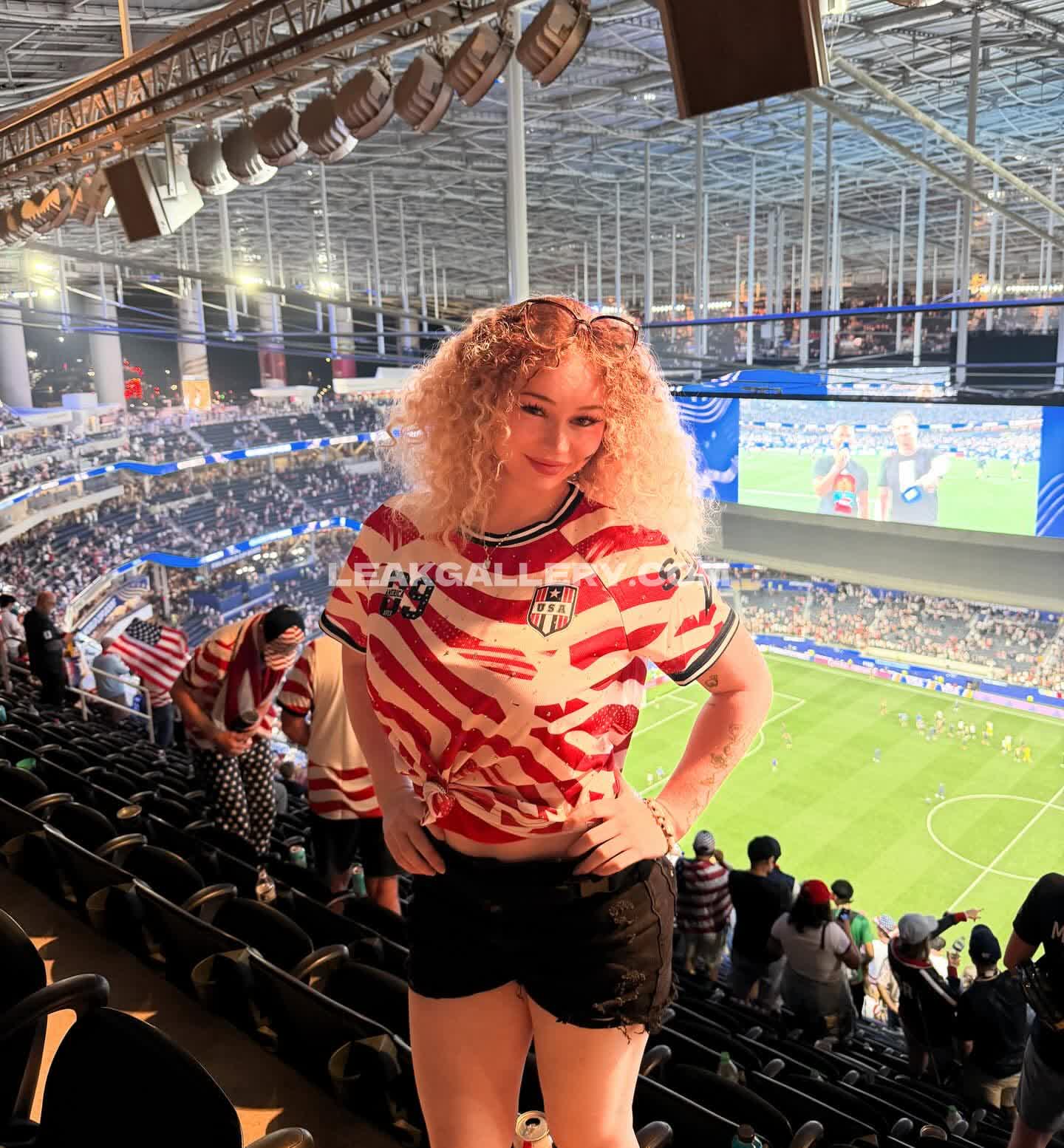 Chloemirisch Exclusive Leaked Nude OnlyFans #12923325