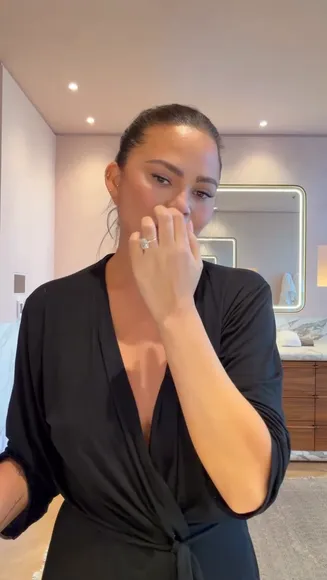 Chrissy_teigen Deep V Robe Tease OnlyFans Video Leaked
