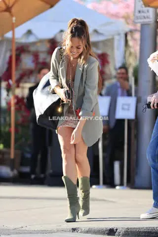 chrissy_teigen