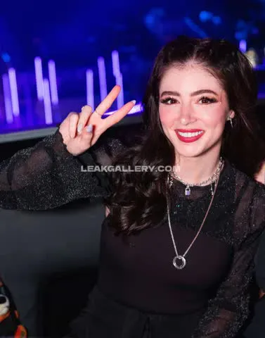 chrissycostanza