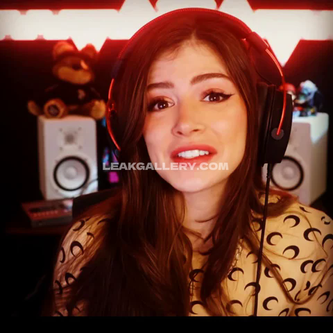 Chrissycostanza Exclusive Leaked Nude OnlyFans #14752930