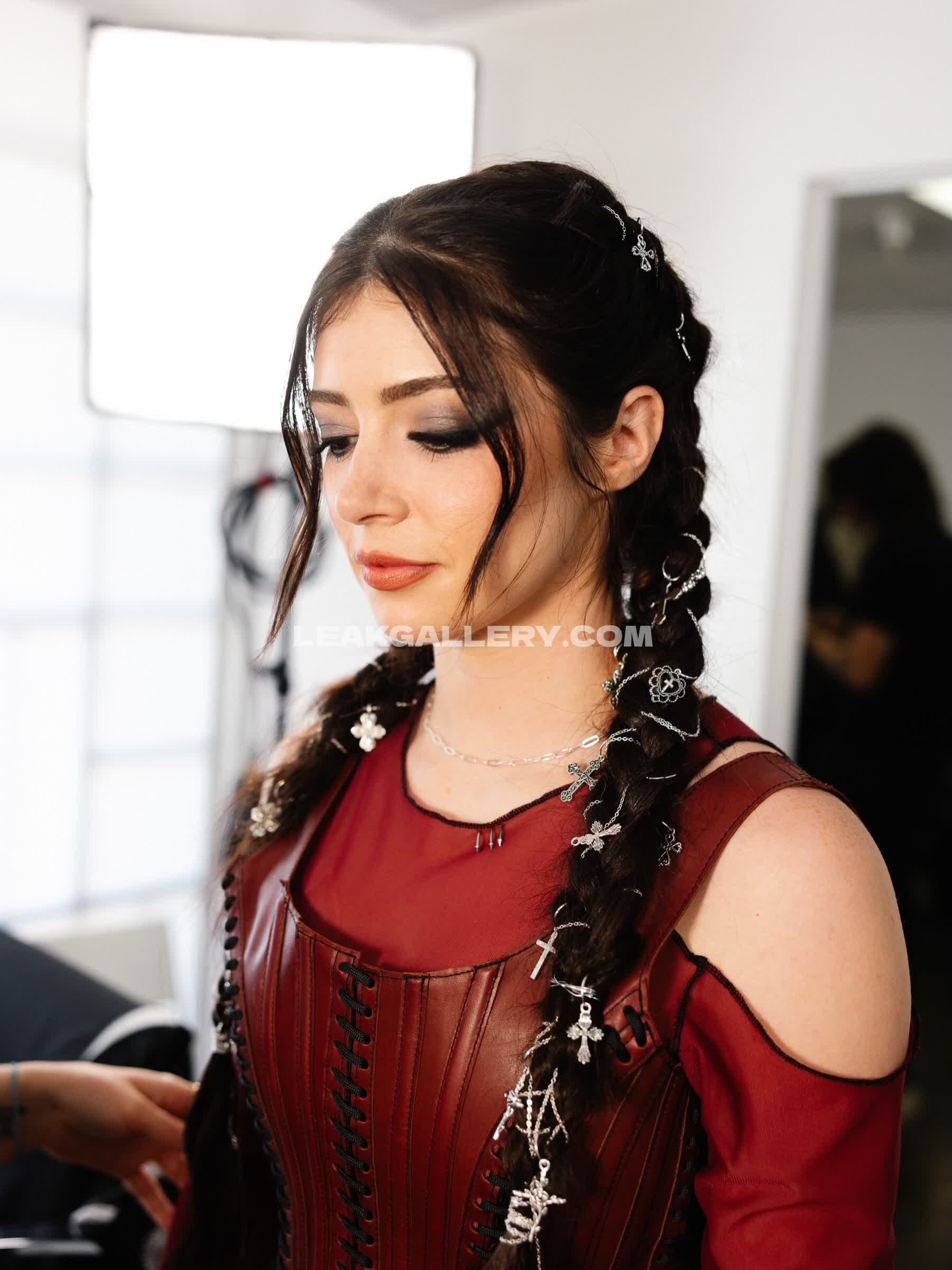 Chrissycostanza Exclusive Leaked Nude OnlyFans #13060302