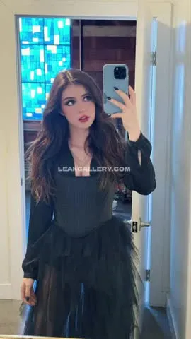 chrissycostanza