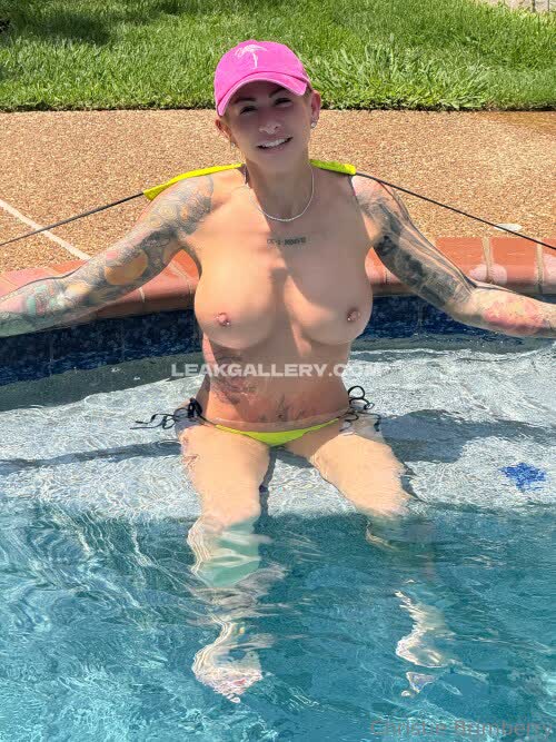 Christiebrimberry Exclusive Leaked Nude OnlyFans #12108823