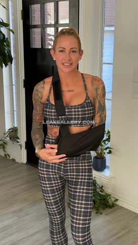Christiebrimberry Exclusive Leaked Nude OnlyFans #14256276