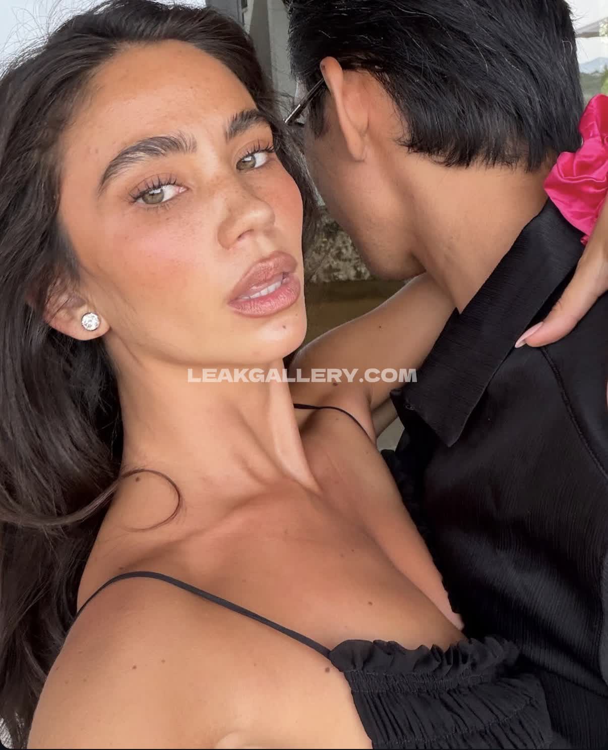 Christinanadin Exclusive Leaked Nude OnlyFans #13385114