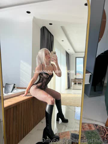 Christine_b... / Christine-b / Christine_b Exclusive Leaked Nude OnlyFans #14999435