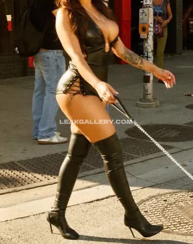 Chromazz Leather Bodysuit Strut OnlyFans Photo Leaked