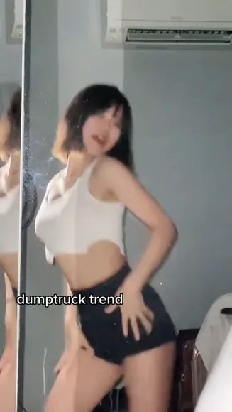 Chuulu White Crop Top Tease OnlyFans Video Leaked