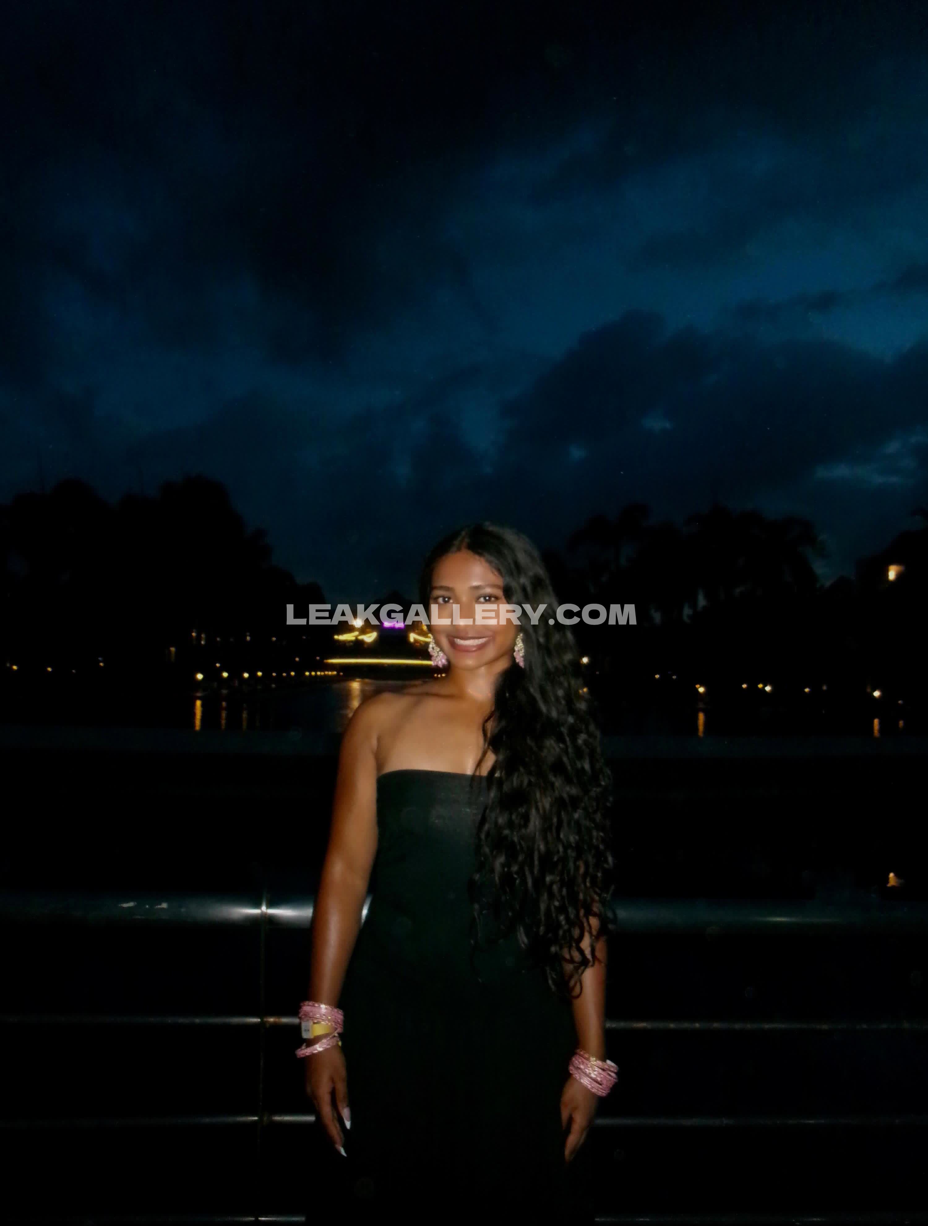 Ciaraoommen Exclusive Leaked Nude OnlyFans #13043423