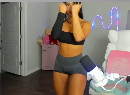 Cinddyrella_ Braless Topless Dance OnlyFans Video Leaked