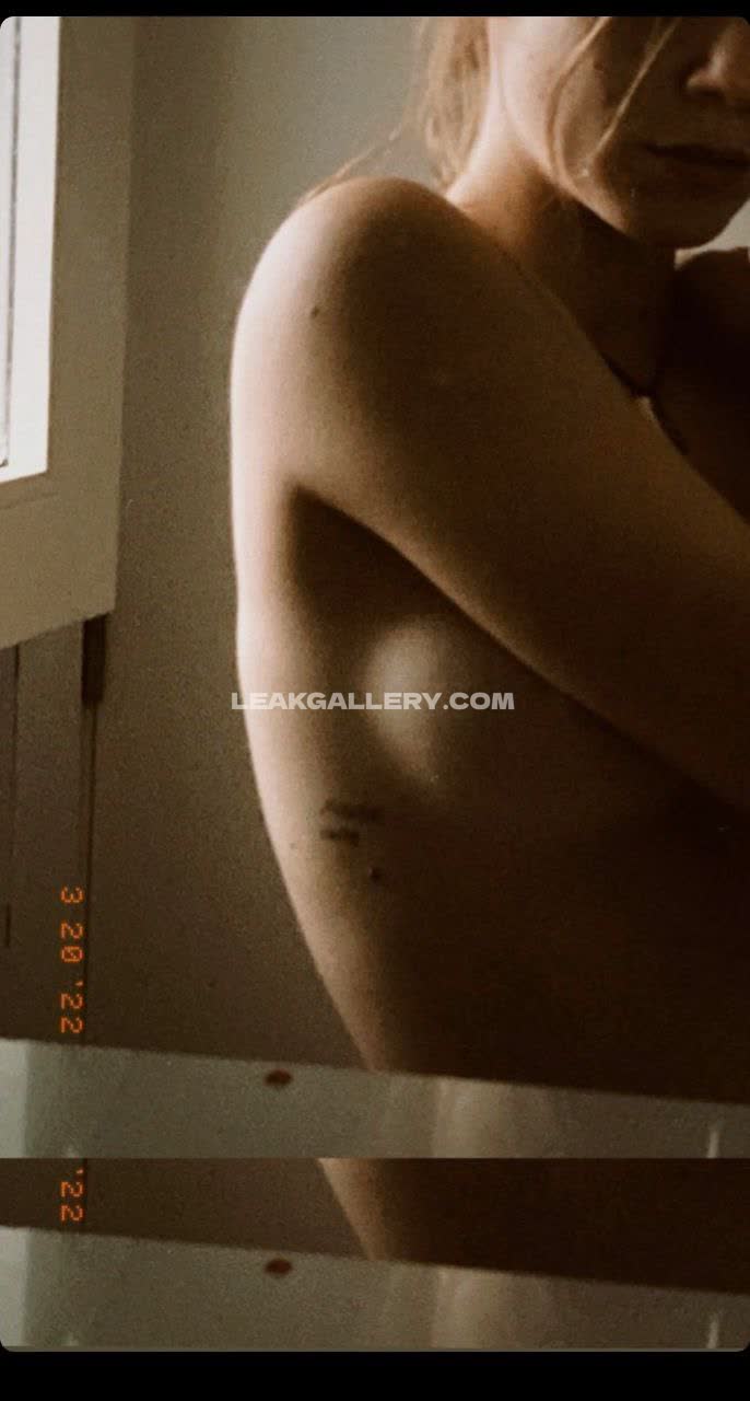 Claaragalle Exclusive Leaked Nude OnlyFans #13486732