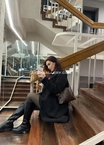Claraatwork Office Chic Leg Spread OnlyFans Photo Leaked