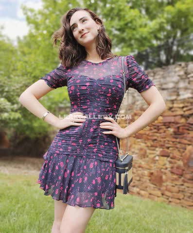 Classicallyabby Floral Dress Pose OnlyFans Photo Leaked