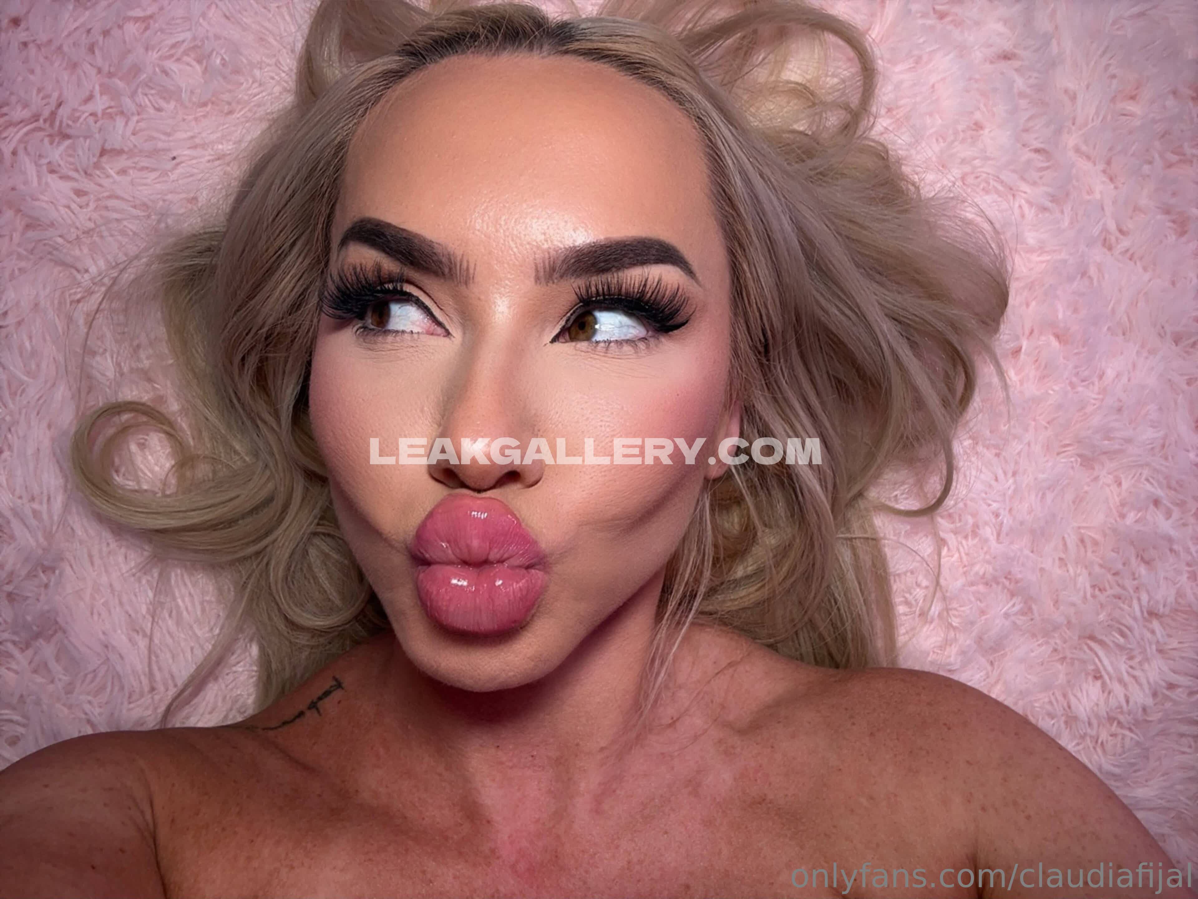 Claudiafijal Exclusive Leaked Nude OnlyFans #13289519