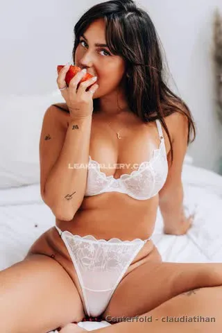 claudiatihanvip