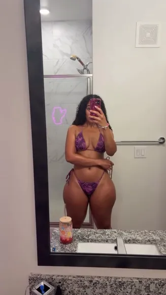 cleocakes video thumbnail