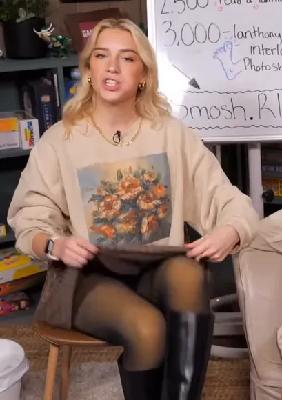 Co_mill Thigh-High Boot Tease OnlyFans Video Leaked