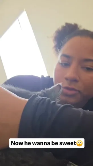 Coco Cat Licking Her Face OnlyFans Video Leaked