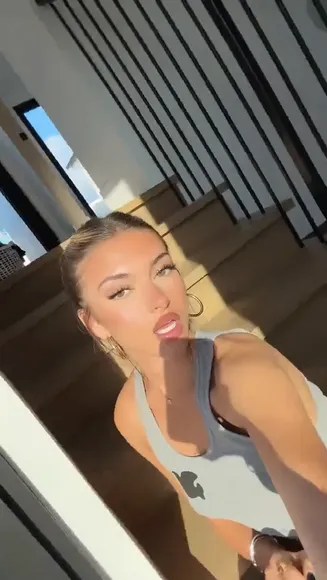 cocoquinnb video thumbnail
