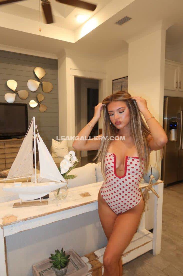 Cocoquinnb / coco_quinn Exclusive Leaked Nude OnlyFans #13044388