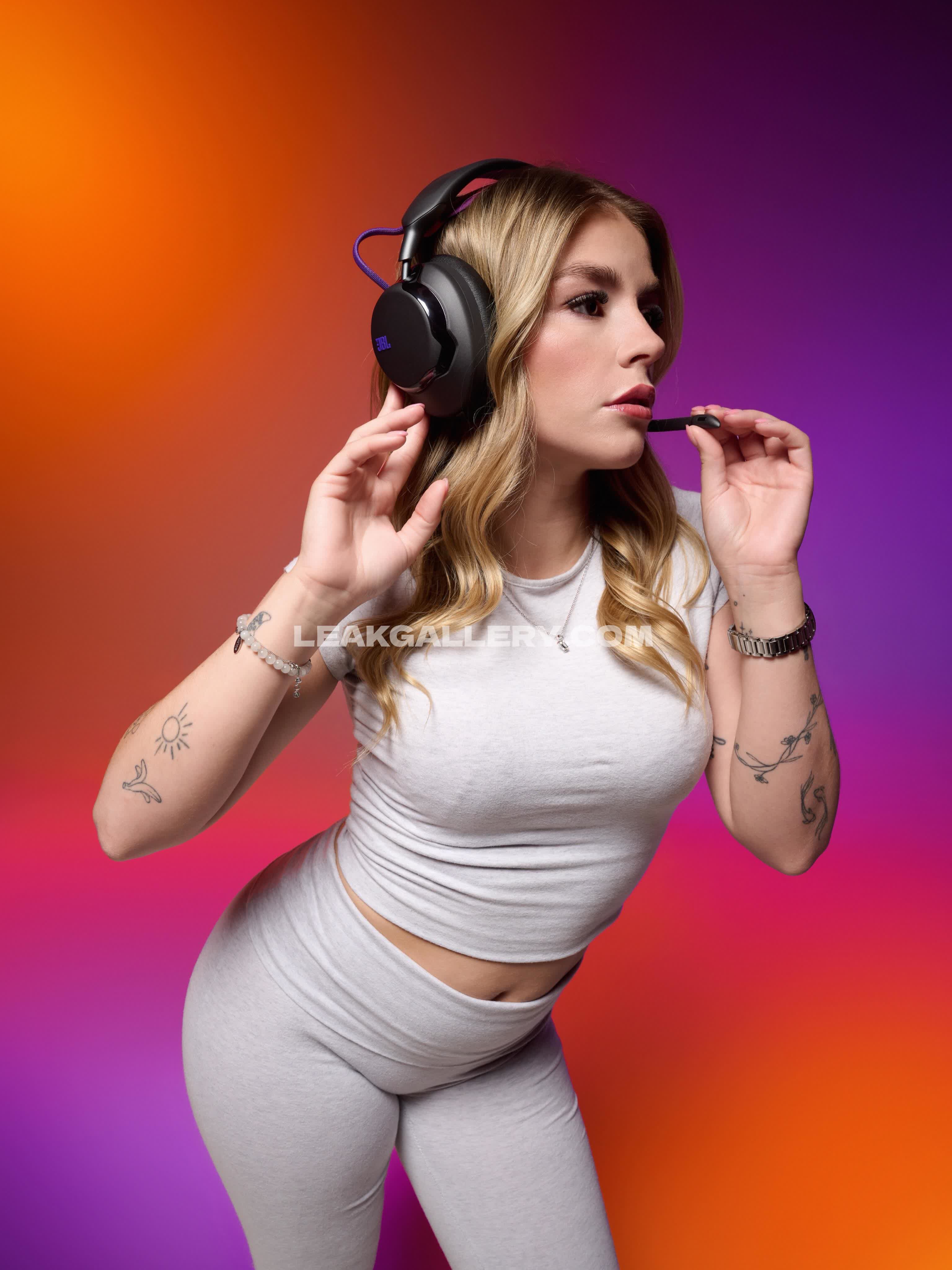 Cocottee / cocottee_ Exclusive Leaked Nude OnlyFans #12868343