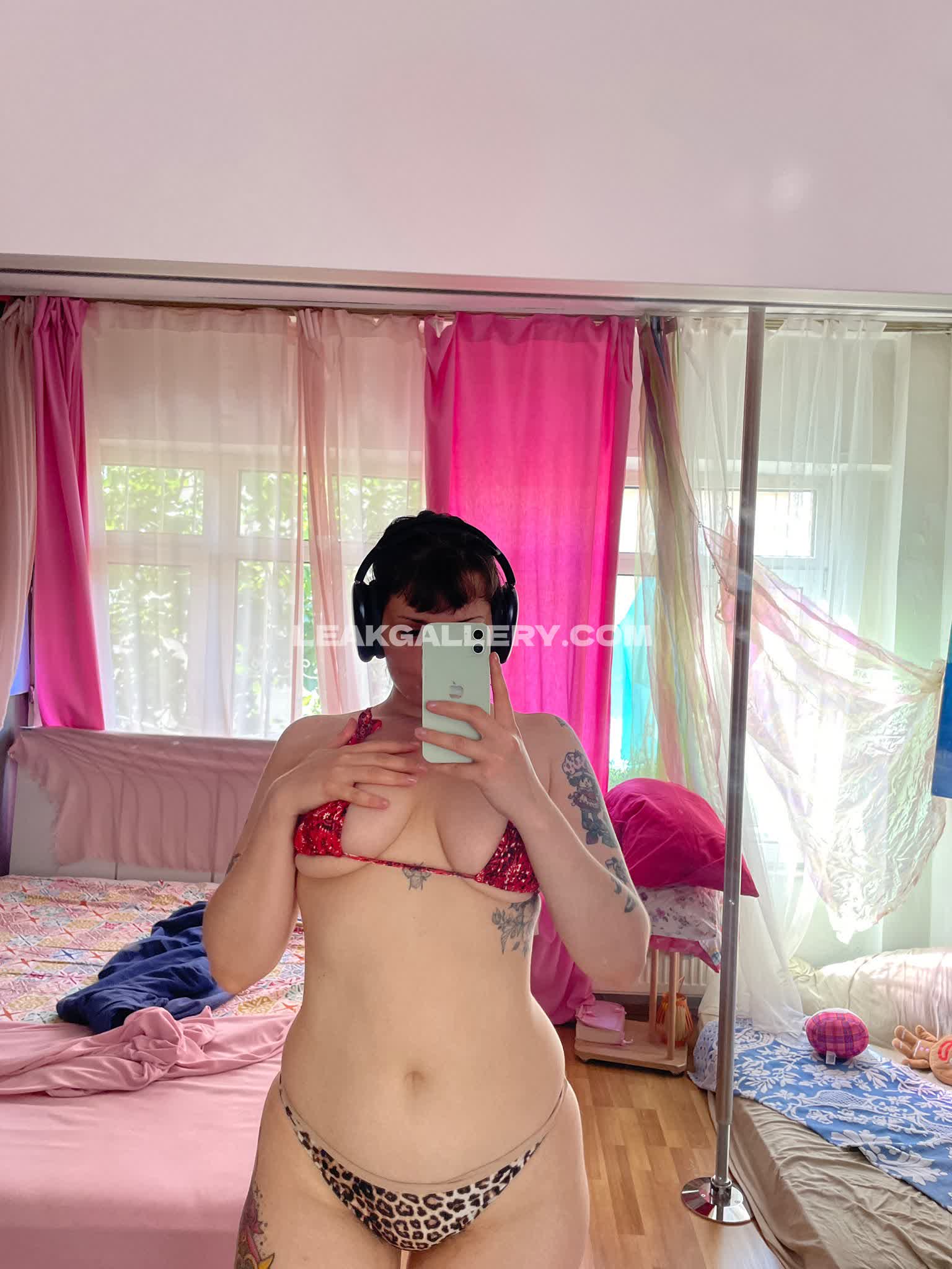 Coneyislandbaby33 Exclusive Leaked Nude OnlyFans #13157460